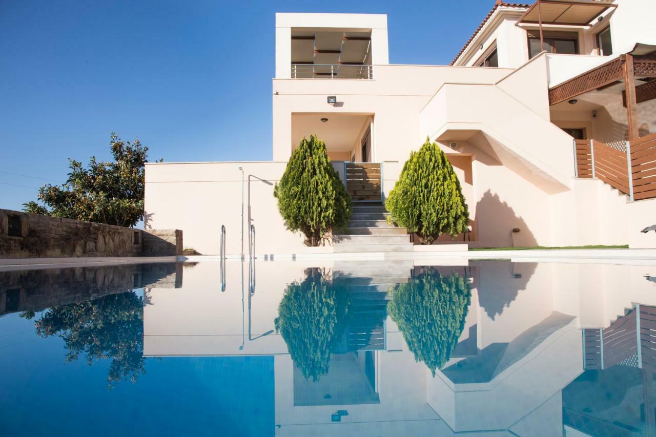 Villa Saint George Maroulás Buitenkant foto